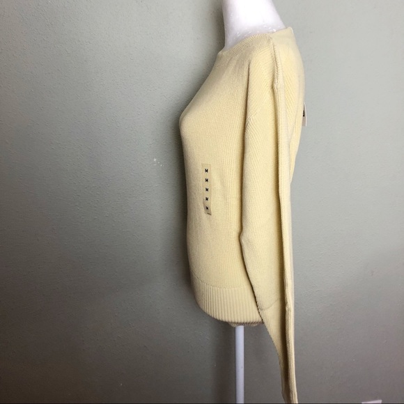 Uniqlo High Twisted Cotton Boat Neck Knit Sweater in 40 Cream Size Medium - Picture 5 of 11